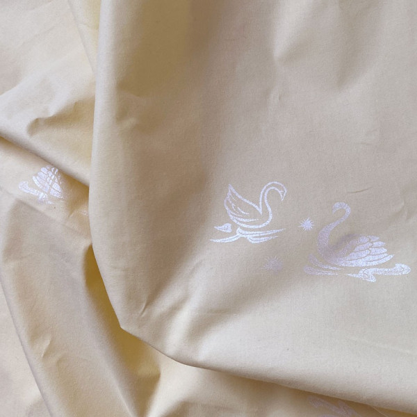 Тканина тік 100% бавовна (жовта) (арт. 9913) fauna & flora print тік жовтий ✔ Ціна від 132 грн → опт та роздріб